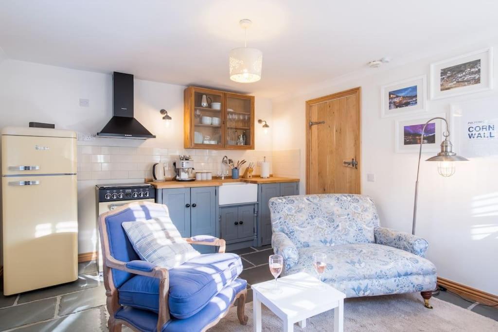 Bijou Coastal Apartment In Polperro With Hot Tub Onsite Parking Downhill Walk To Village ภายนอก รูปภาพ